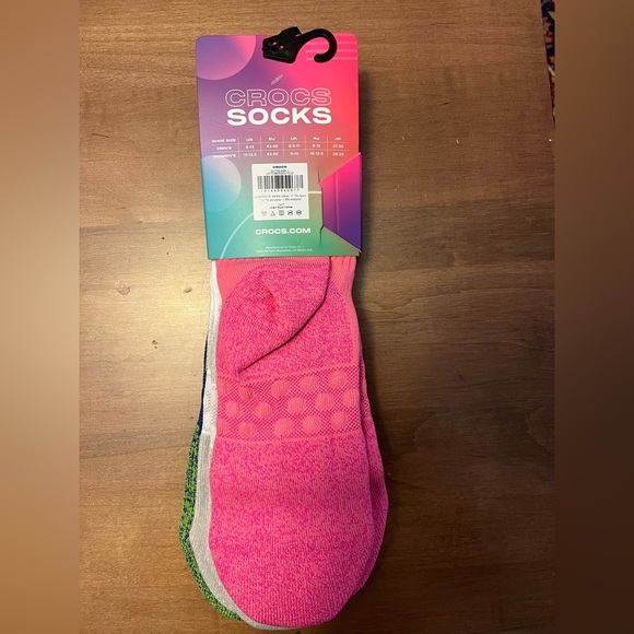 Crocs Socks Adults Size L Crew - 3 Pack *BRAND NEW* UNISEX lovely Christmas 🎁 - Picture 3 of 5